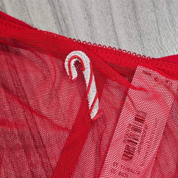 Victoria's Secret VERY SEXY Red Flirty Mesh Adjustable V-String w Candy Cane - Picture 2 of 3